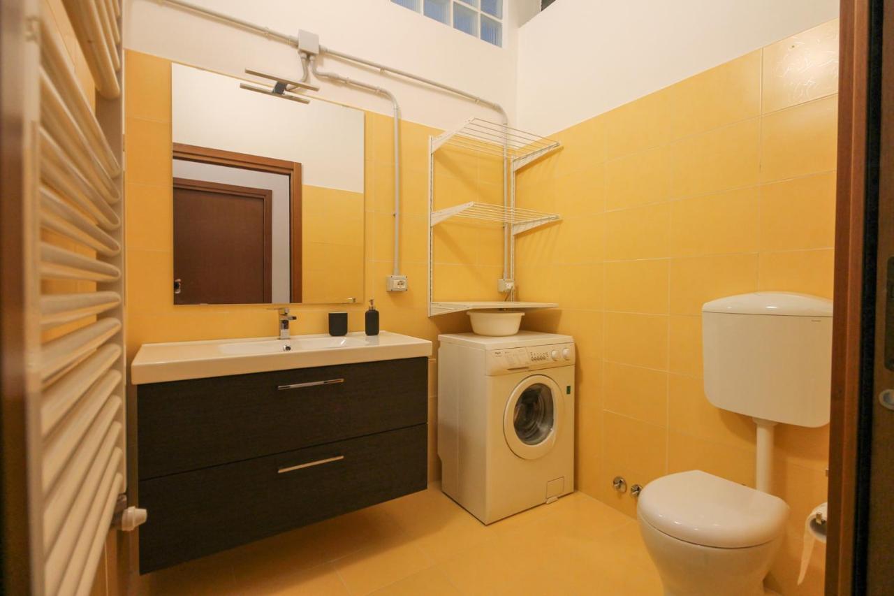 Appartement Loft Sottolalbero à Milan Extérieur photo